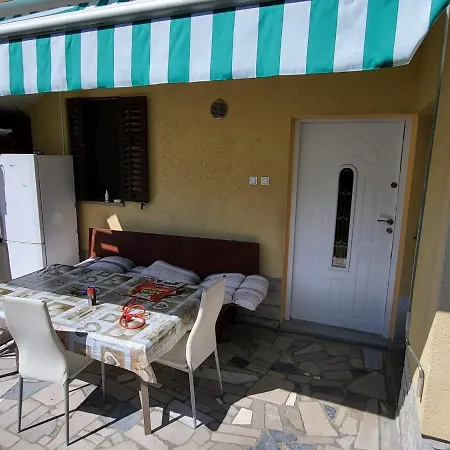 Danidan Apartment